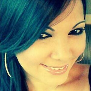 Meet your Posher, Evelyn